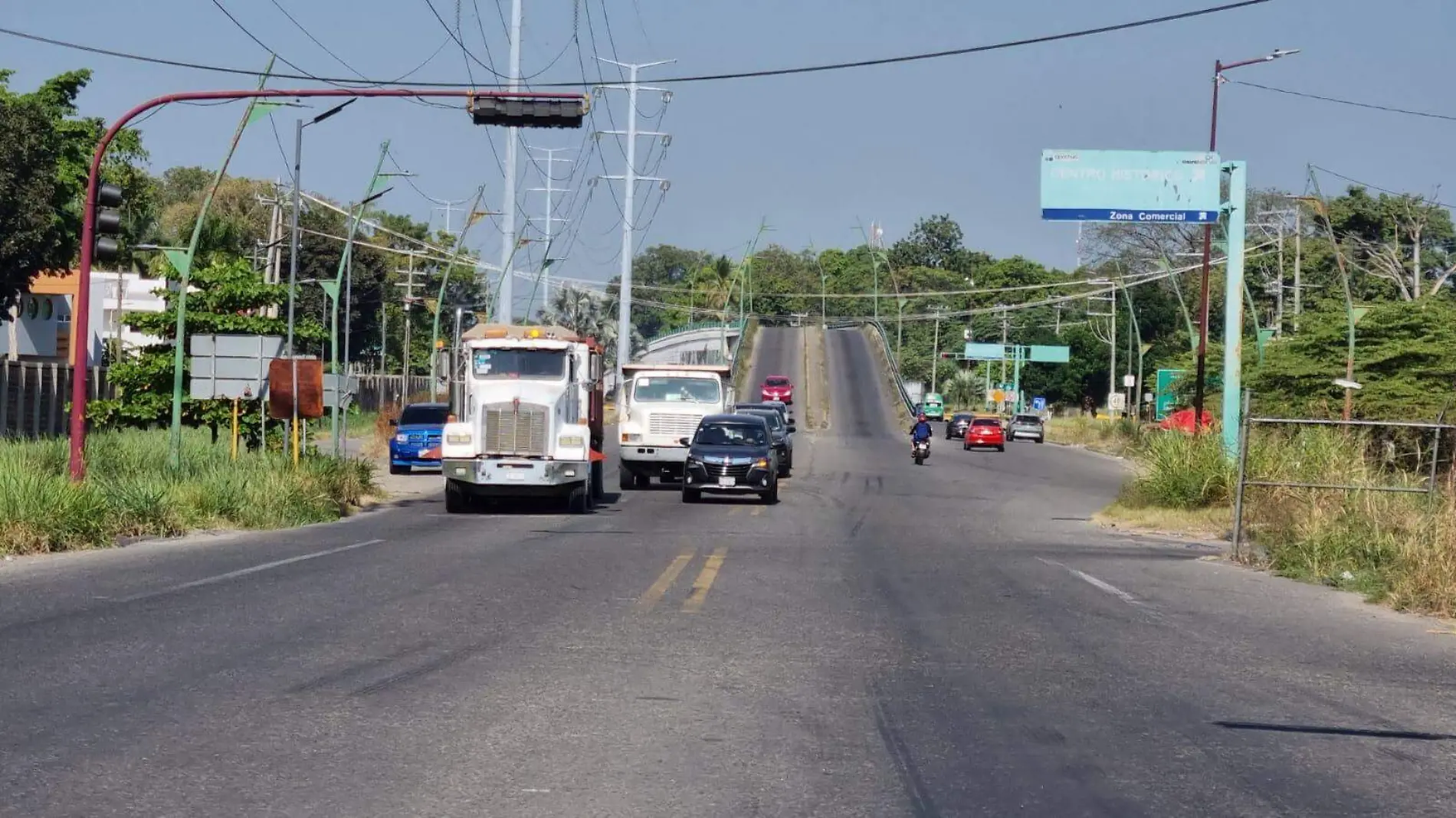 autos en libramiento sur oriente tapachula